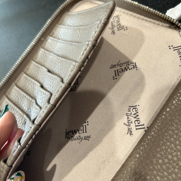 Jewel by Thirty One Snake Skin Wallet/Clutch Purse - Picture 2 of 9